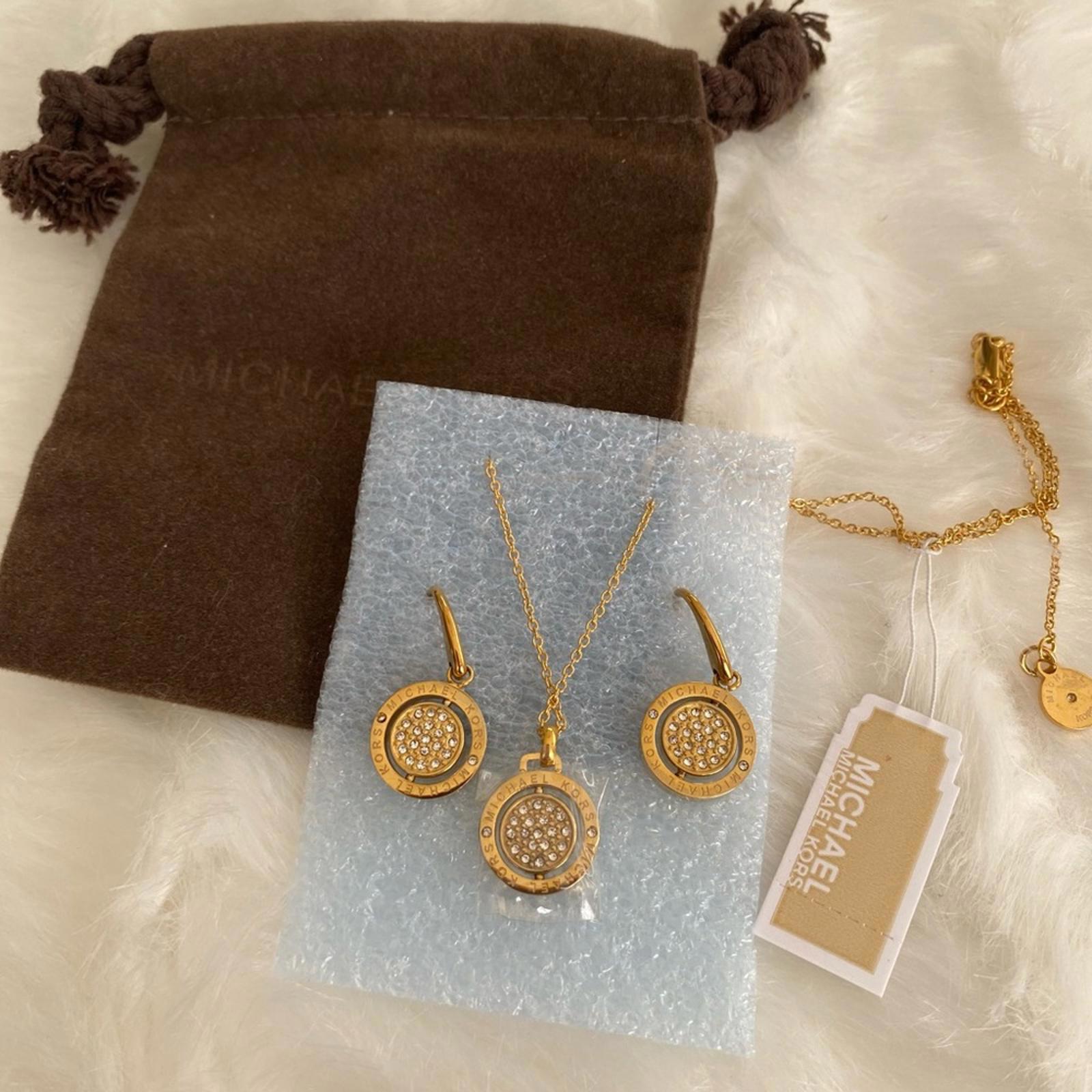 Michael Kors Gold Tone Crystal Pendant Necklace And Earrings Set